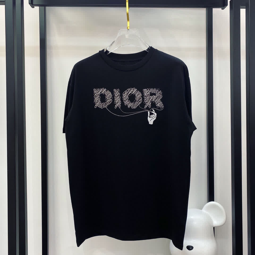 DIOR — DIOR