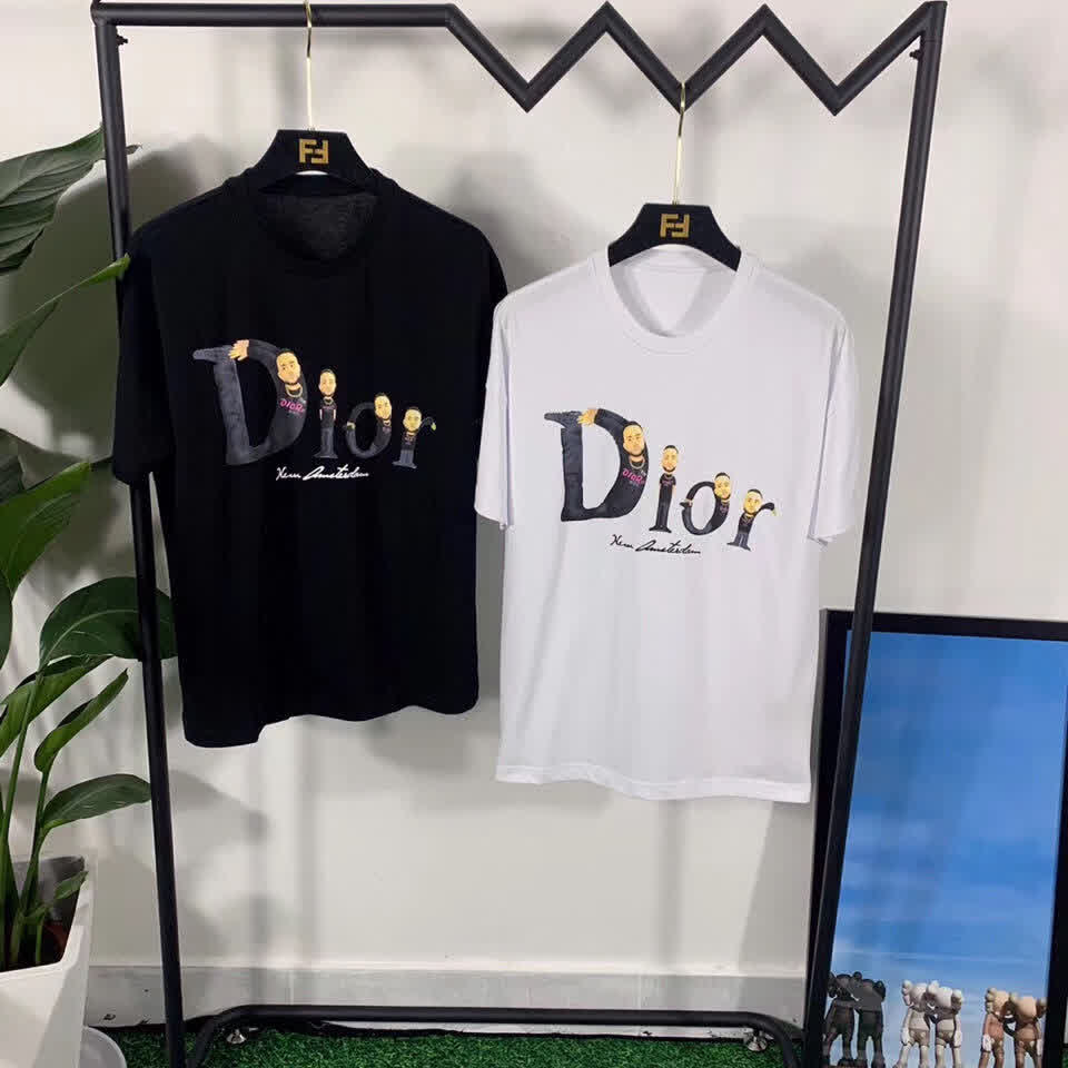 DIOR — DIOR